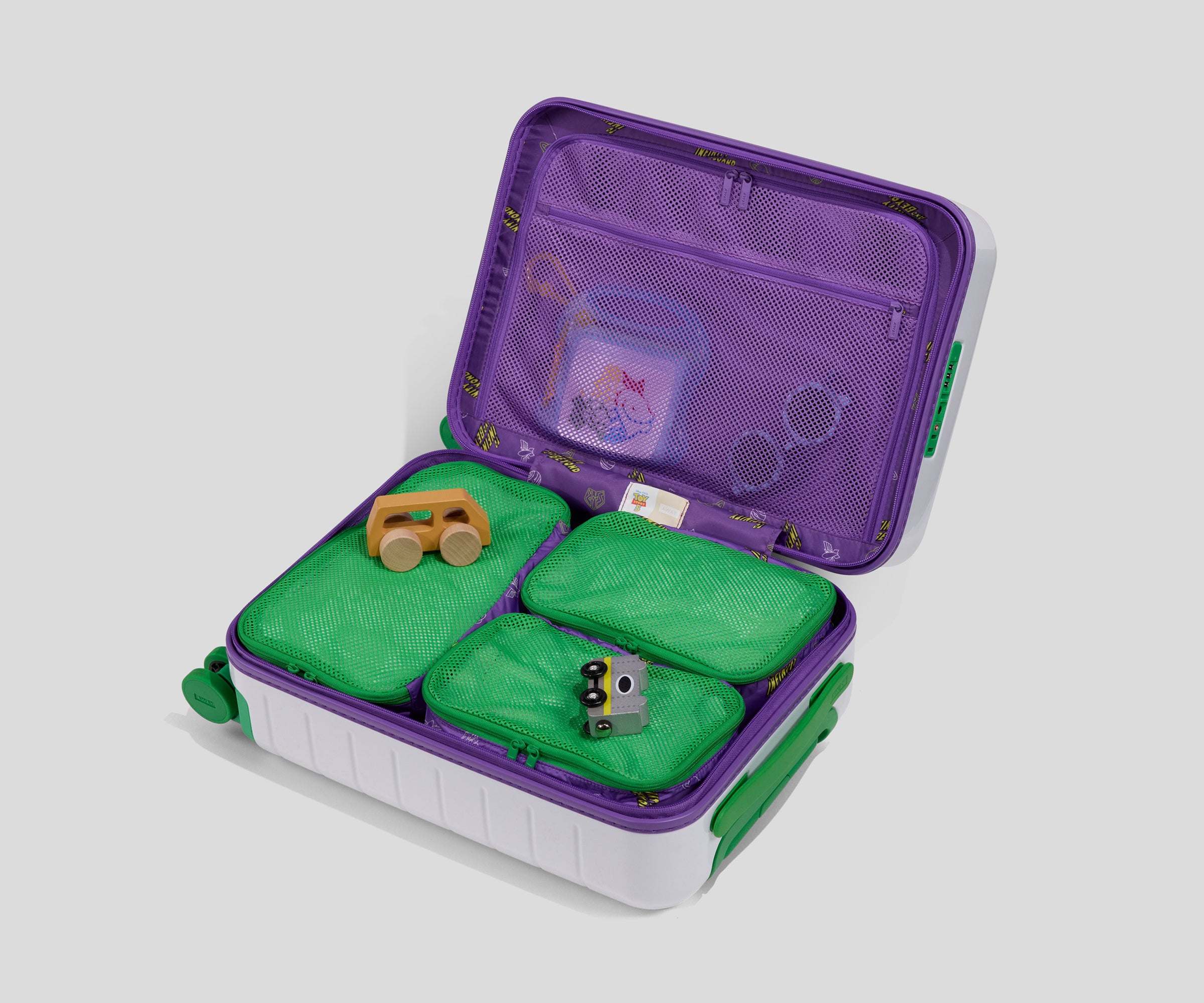PDP_ToyStory_PackingCubes_Buzz_04.jpg